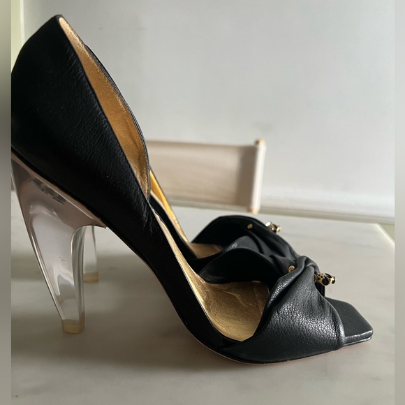 Report Signature black leather open toe pump curved transparent heel 8.5 - Picture 12 of 12
